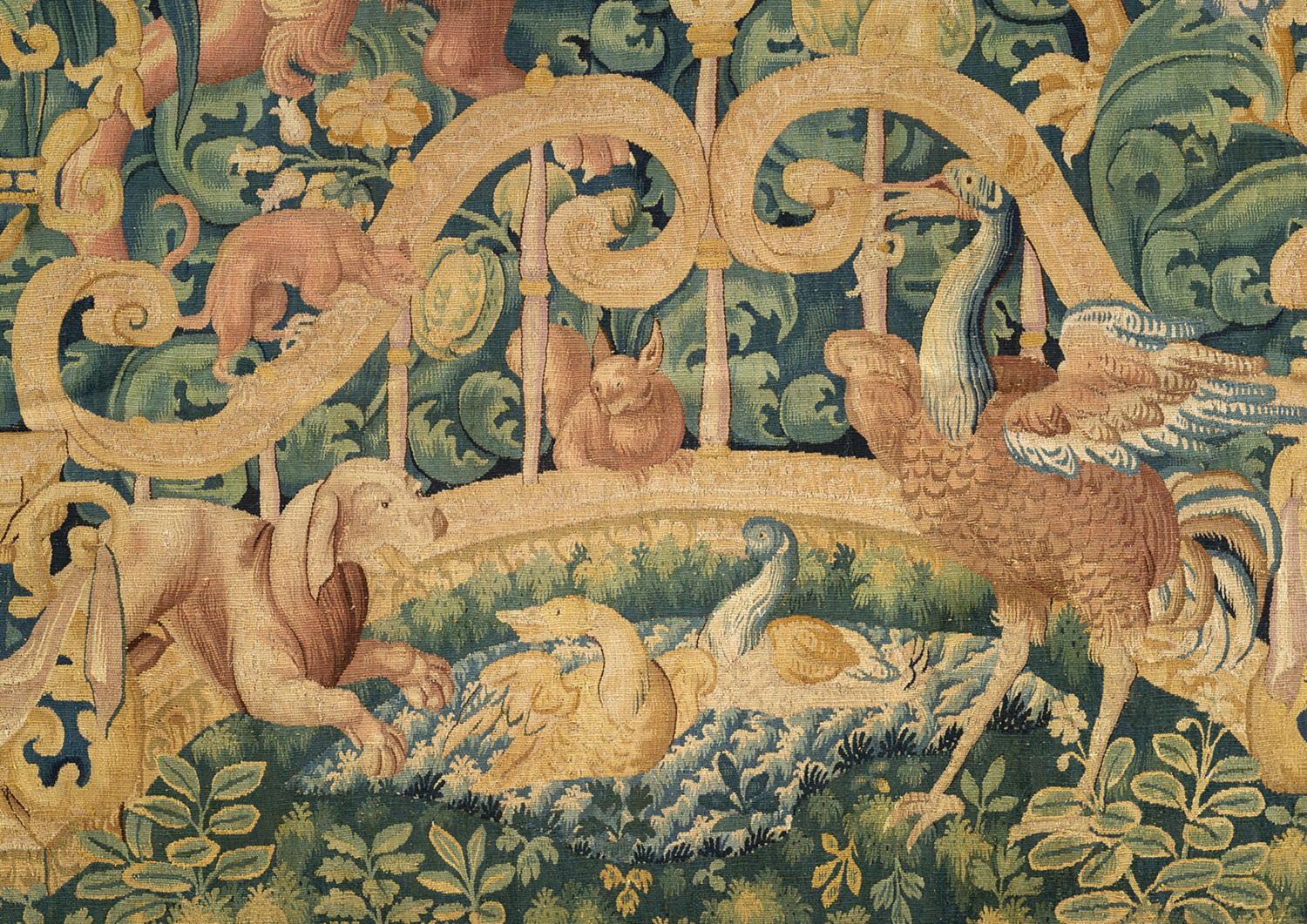 Tapestry with a “feuilles d’aristoloche” design - Galerie Kugel