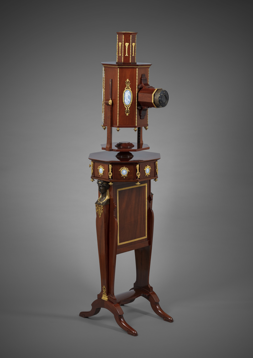 A Directoire magic lantern - Galerie Kugel