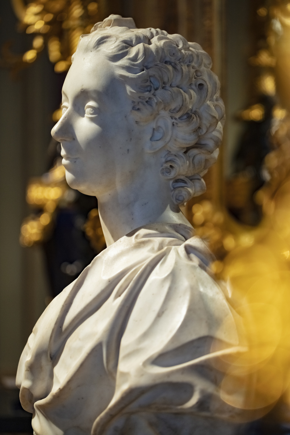 Bust of Madame de Troy - Galerie Kugel
