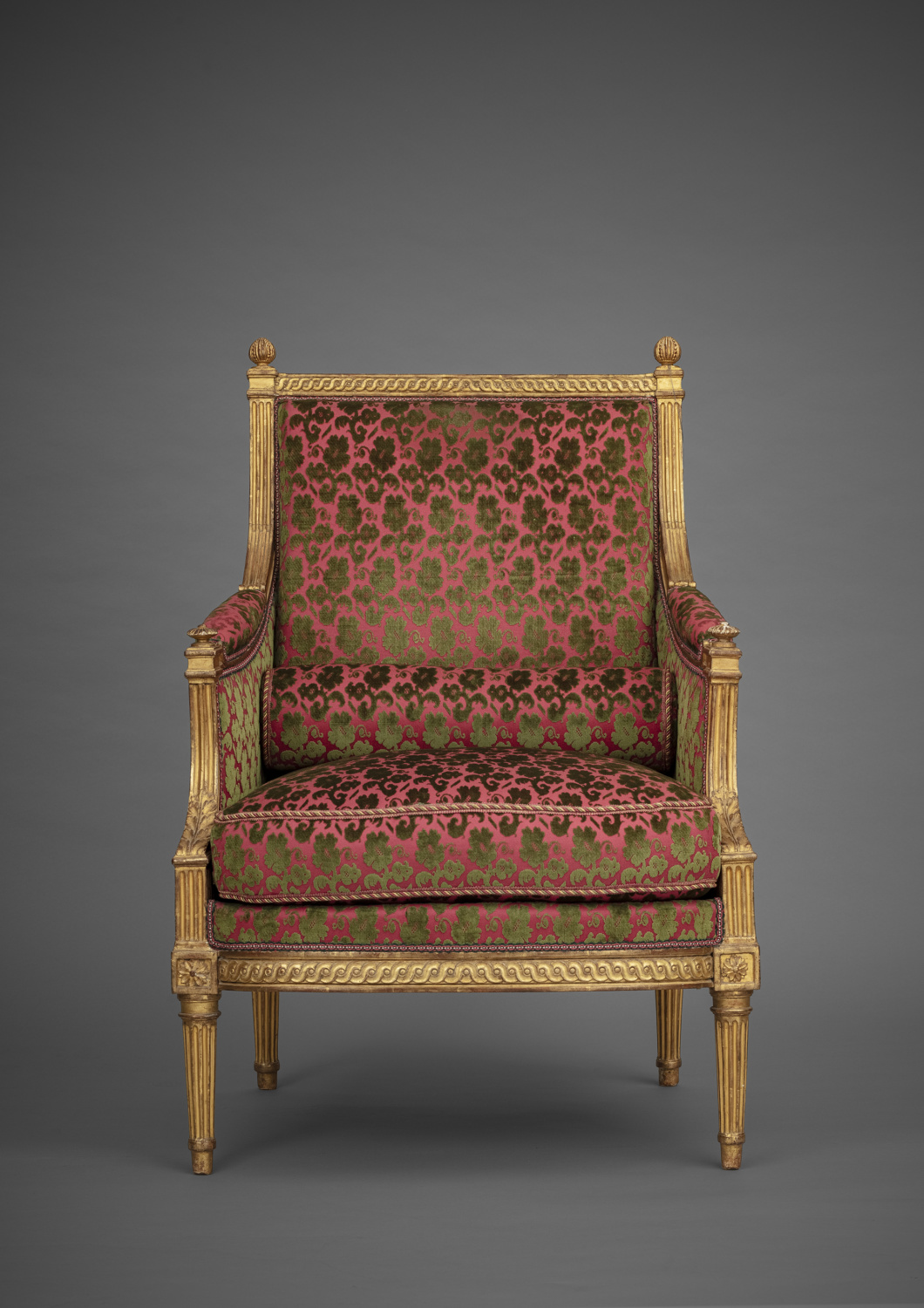 Pair of carved and gilt wood Louis XVI “bergères” - Galerie Kugel